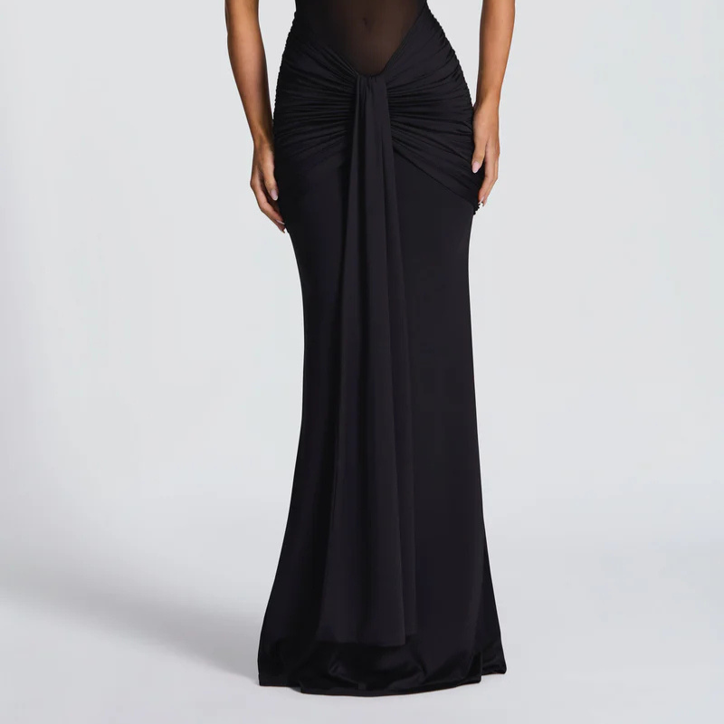 Hourglass Gown — Glamorous Silhouette & Elegant Detailing