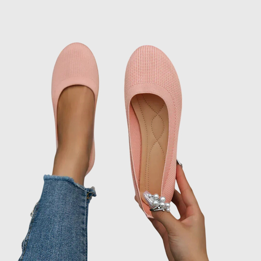 Mia: Ultra-Breathable, Non-Slip Shoes for Everyday Comfort