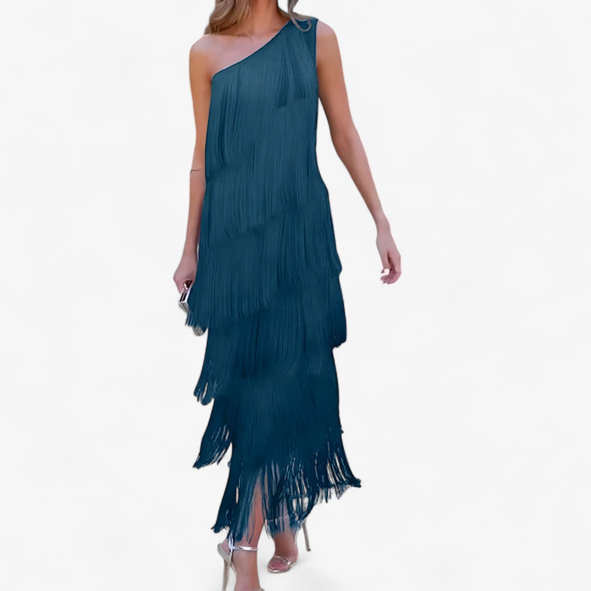 Liana | Elegant Dress with Fringes – A movement that catches the eye with every step
