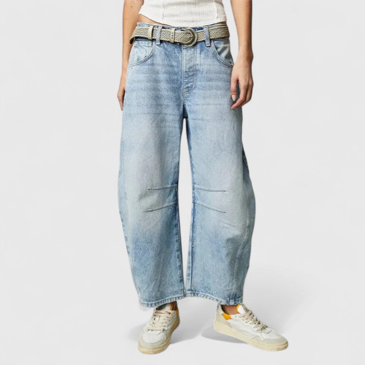 Relaxed Fit Women's Pants – Flattering Silhouette & All-Day Comfort