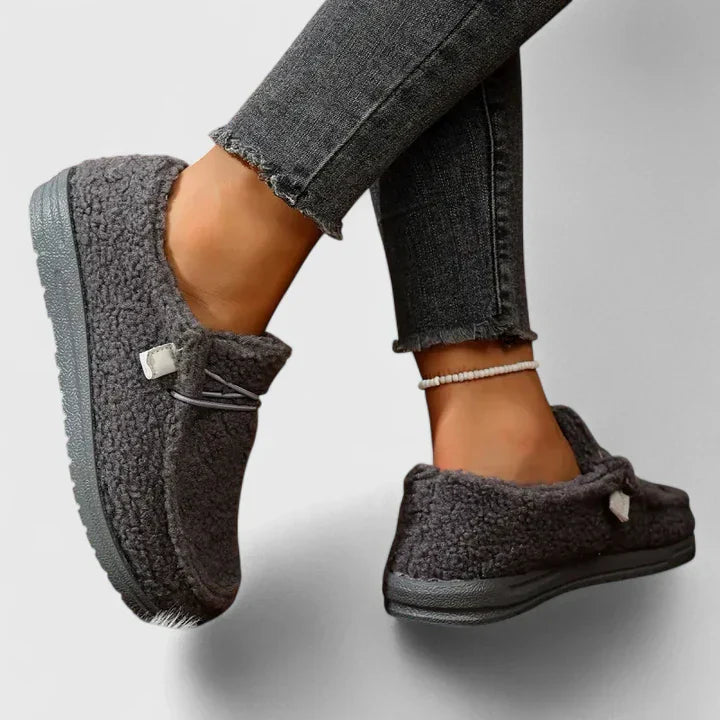 Nia Comfort Orthopedic Loafers – All-Day Support and Effortless Style