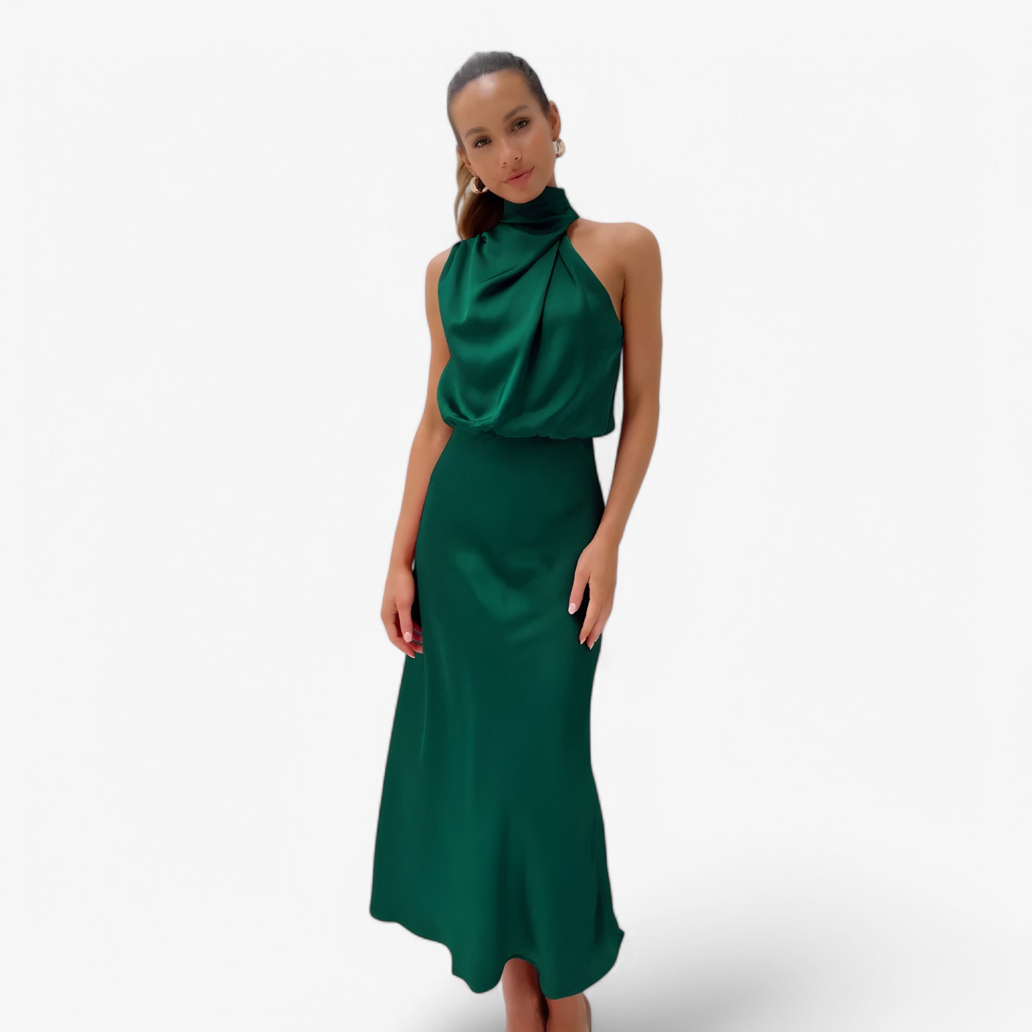 Vivienne satin dress – graceful elegance and sophisticated style
