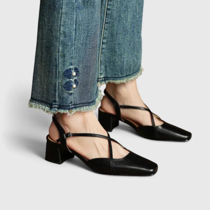 Mikaela | Effortlessly Chic & Stylish Sandals