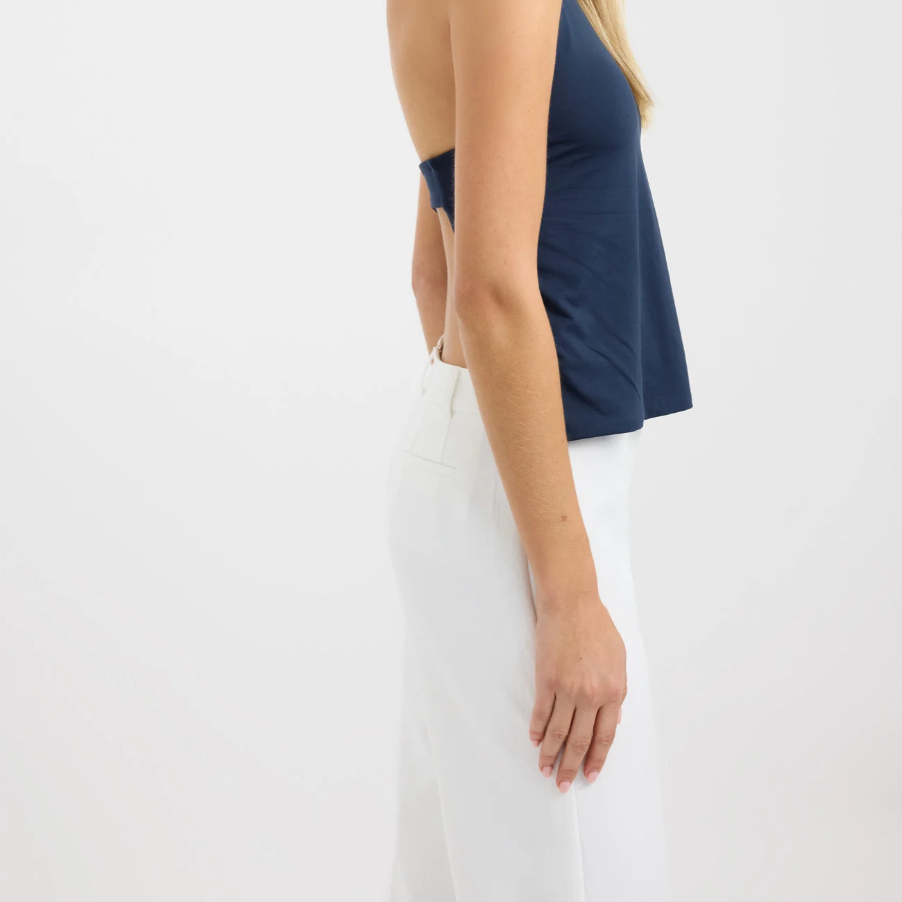 Sculpt Halter Top | Open Back Sculpted Fit