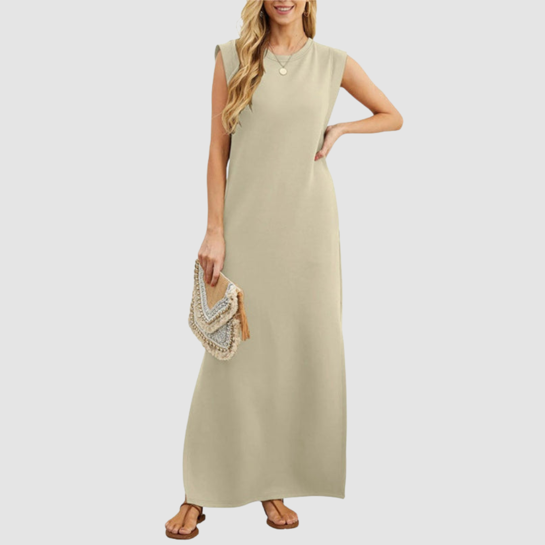Elegant Maxi Dress - Timeless Glamour in a Flowing Silhouette