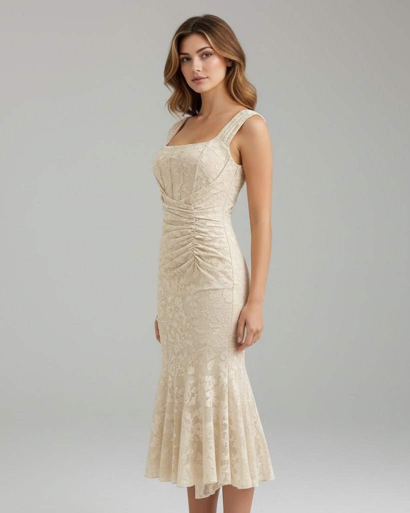 Clara | Midi dress with an elegant and flattering fit