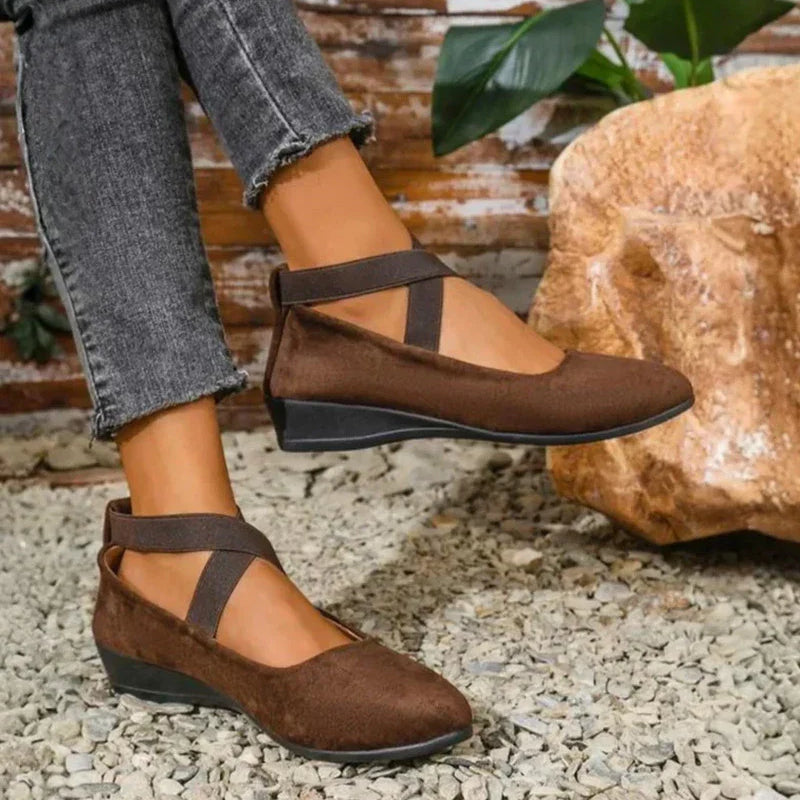 Ravisa | Timeless, Sophisticated Footwear