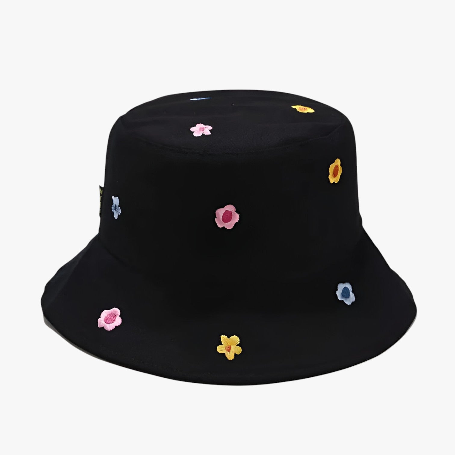 Marijoice | Stylish protection for every season – with floral embroidery