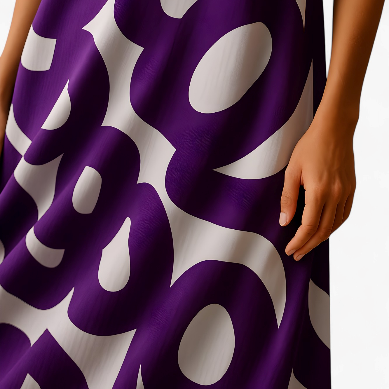 Graceful V-Neck Maxi Dress with Flowing Silhouette