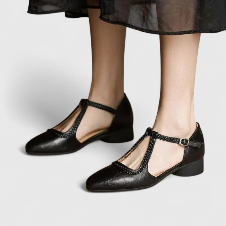 Delphine | Sophisticated Flat Sandals