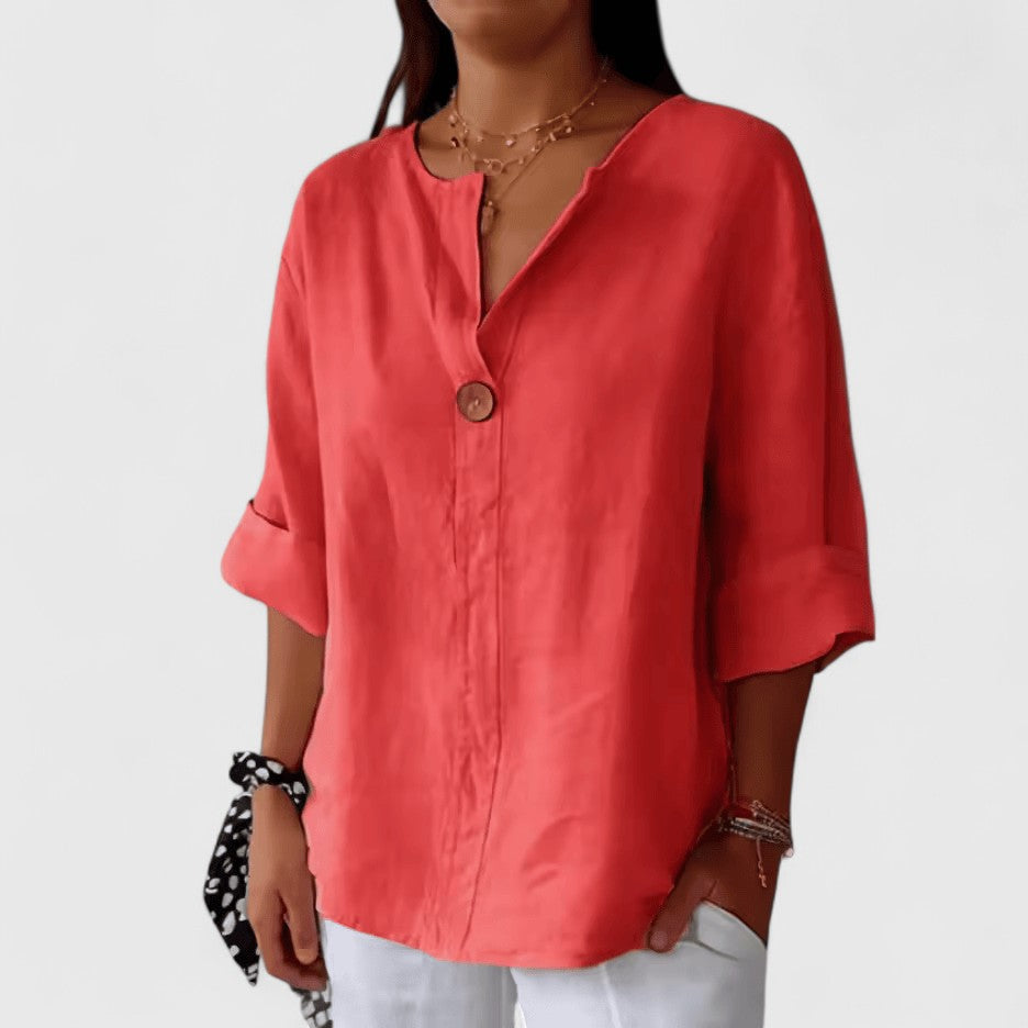 Kianna | Timelessly Chic and Elegant Blouse
