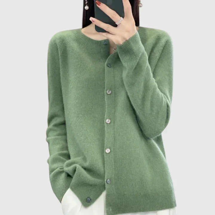 Cozy Cardigan - Ultra-Soft, All-Day Comfort