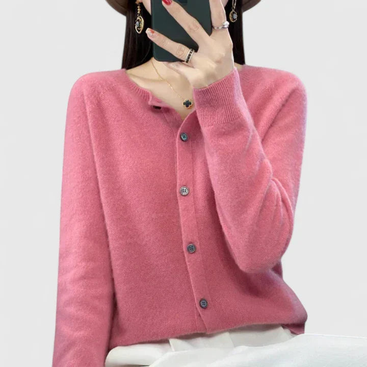 Cozy Cardigan - Ultra-Soft, All-Day Comfort