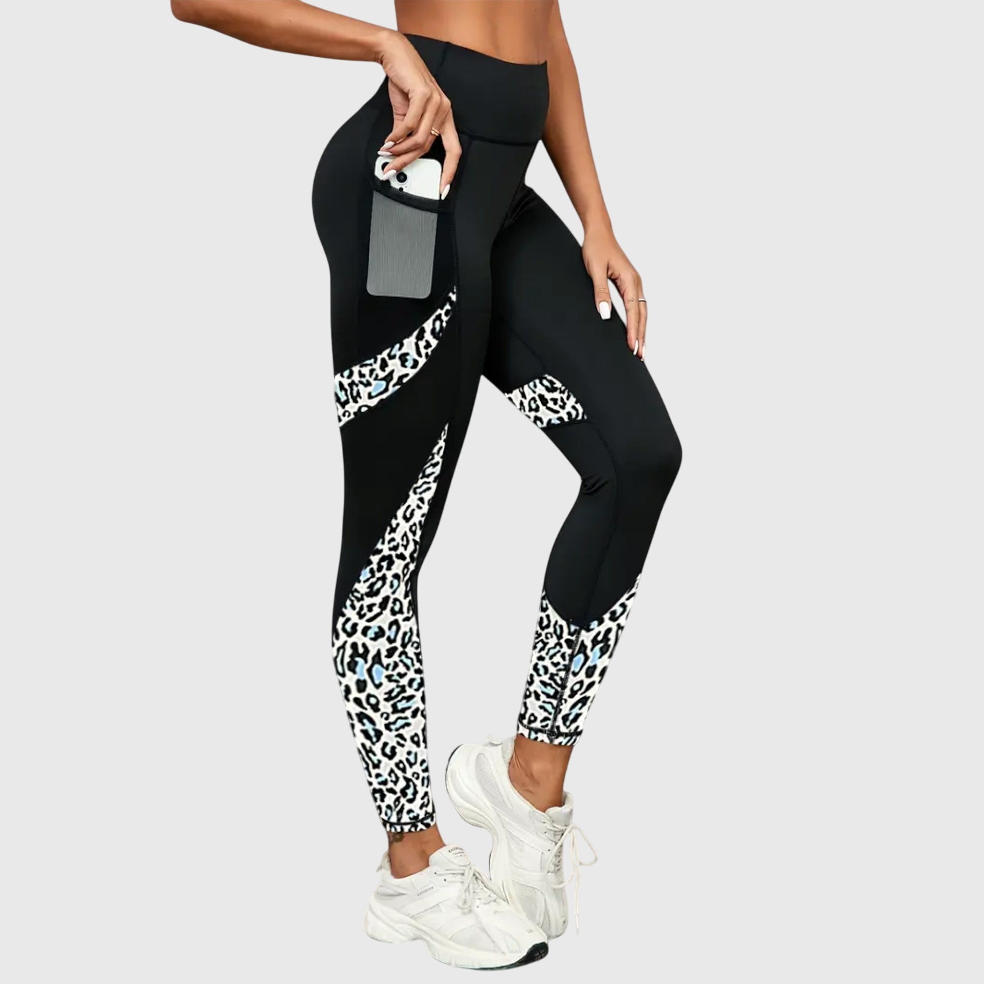 Leopard-Print High-Waisted Training Pants for a Sleek, Sculpted Workout Look