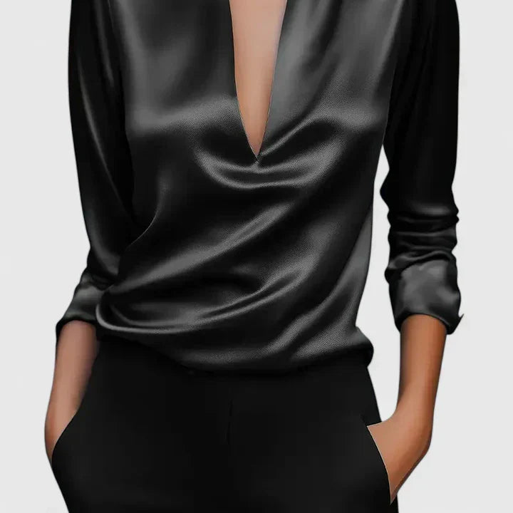 Calvina | Timelessly Elegant Blouse