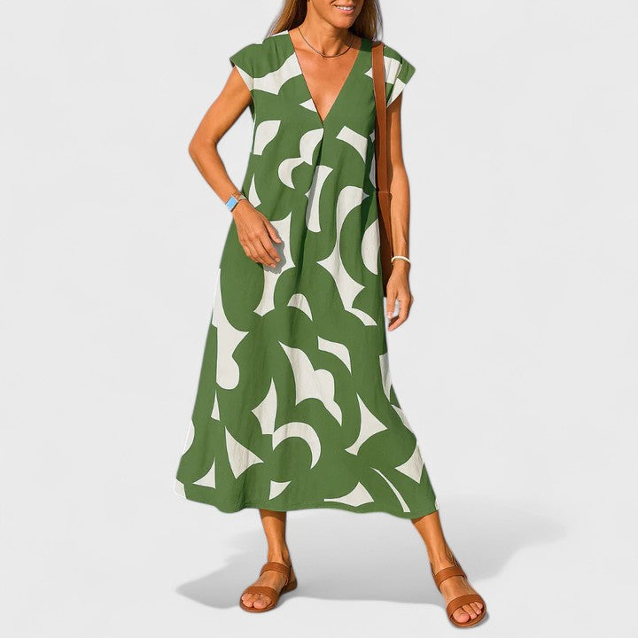 V-Neck Dress – Lightweight Feel & Flattering Silhouette