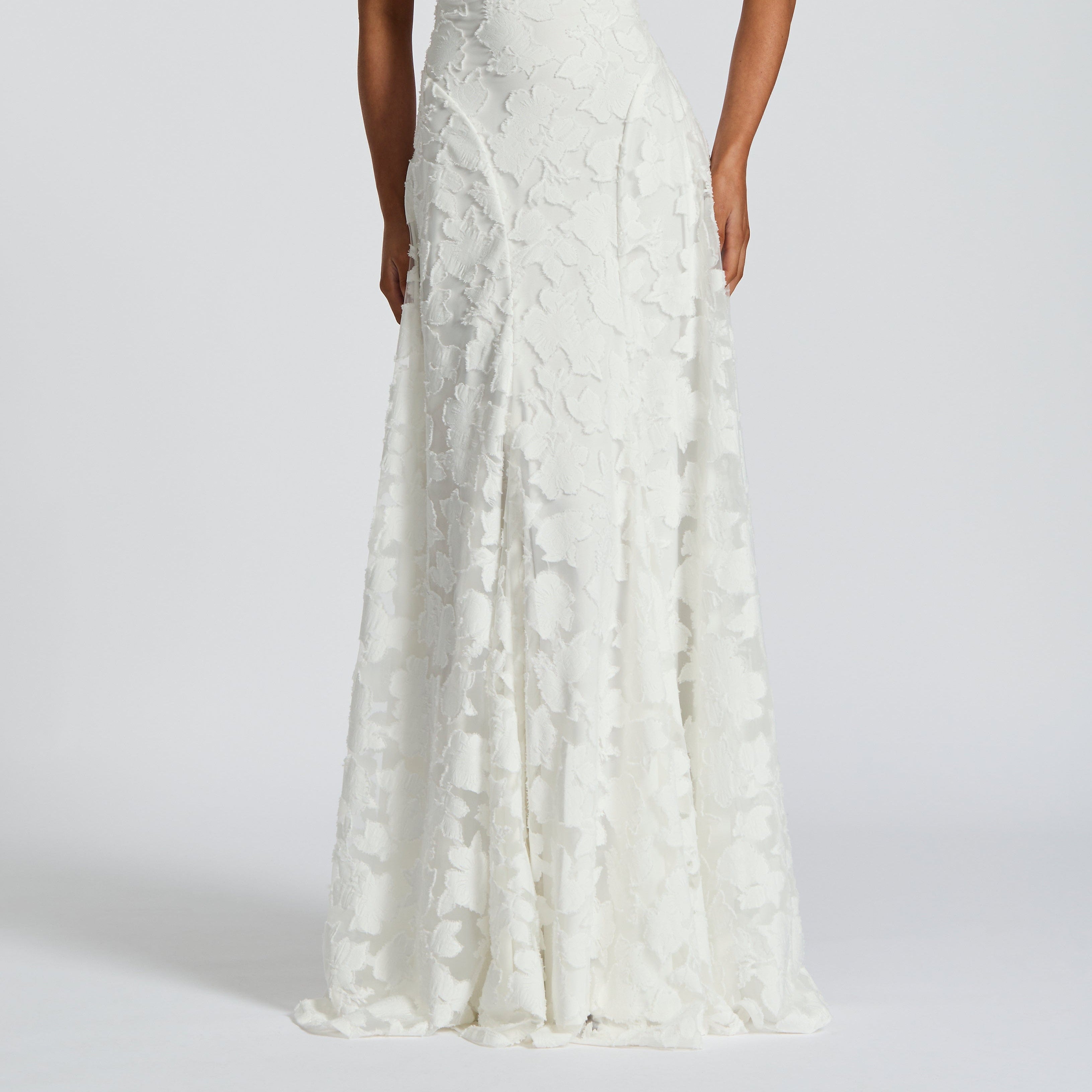 Elegant Lace Corset Maxi Dress – Timeless Glamour in a Flattering Silhouette
