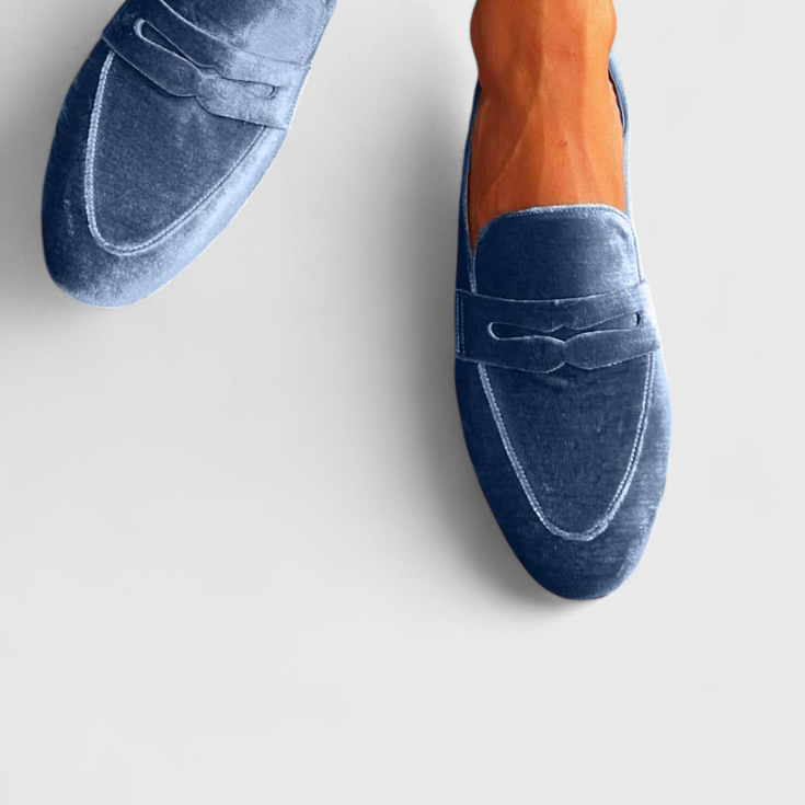 Olivrah™ Cozy Slip-On Loafers — All-Day Comfort and Effortless Style