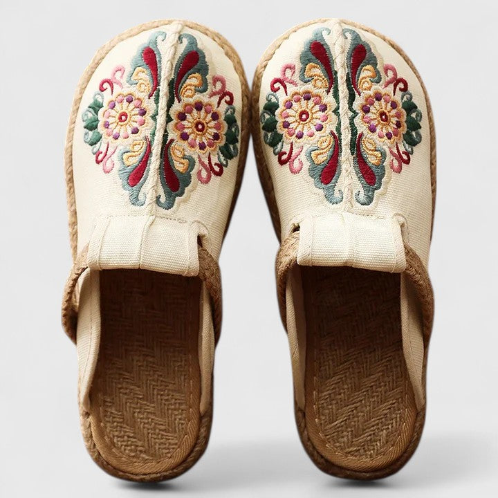 Marousse Cozy Floral Slippers — Handmade Comfort for Everyday Relaxation