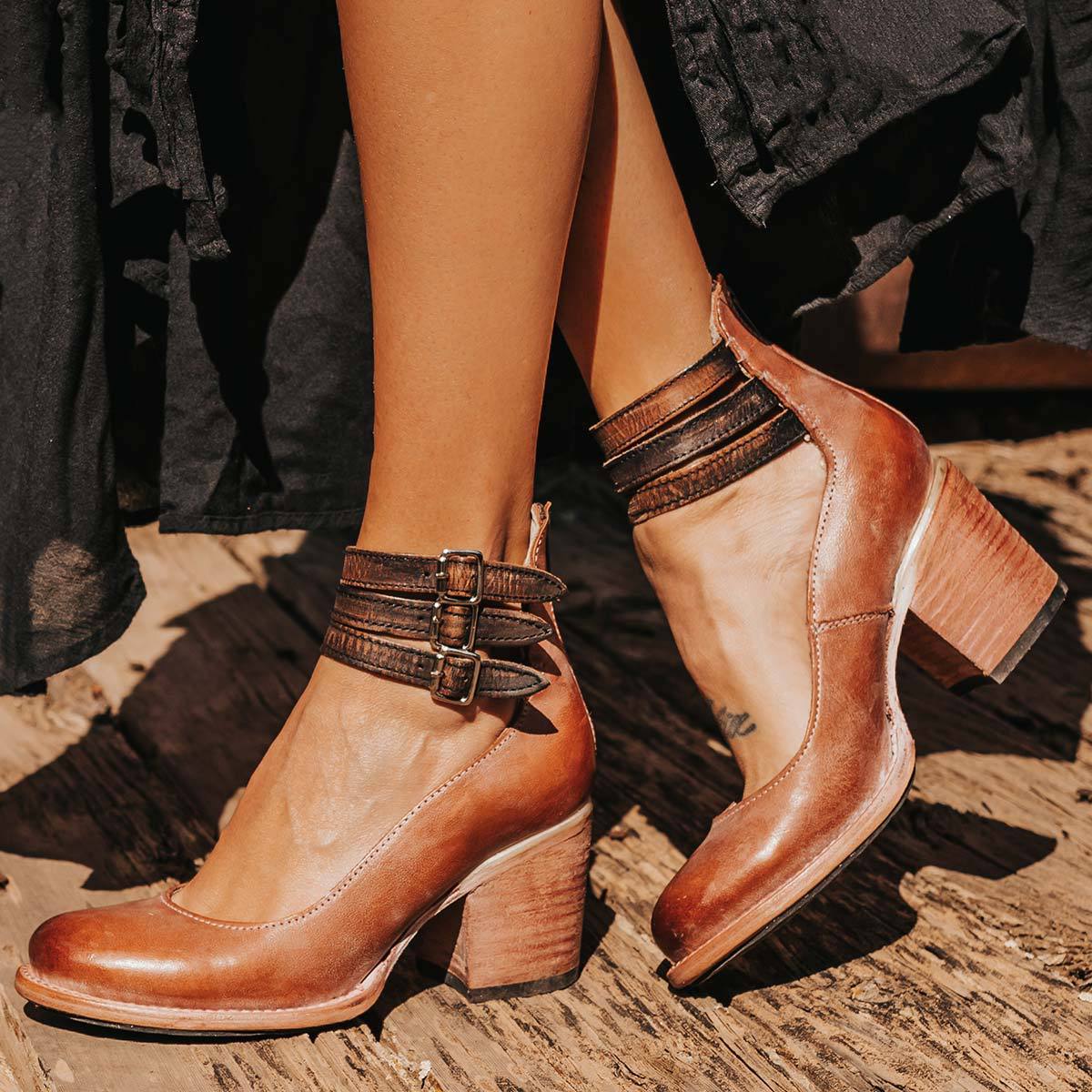 Elegant and comfortable Eliza ankle boots for a sophisticated style