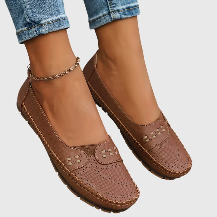 Maple Orthopedic Shoes – All-Day Comfort and Arch Support