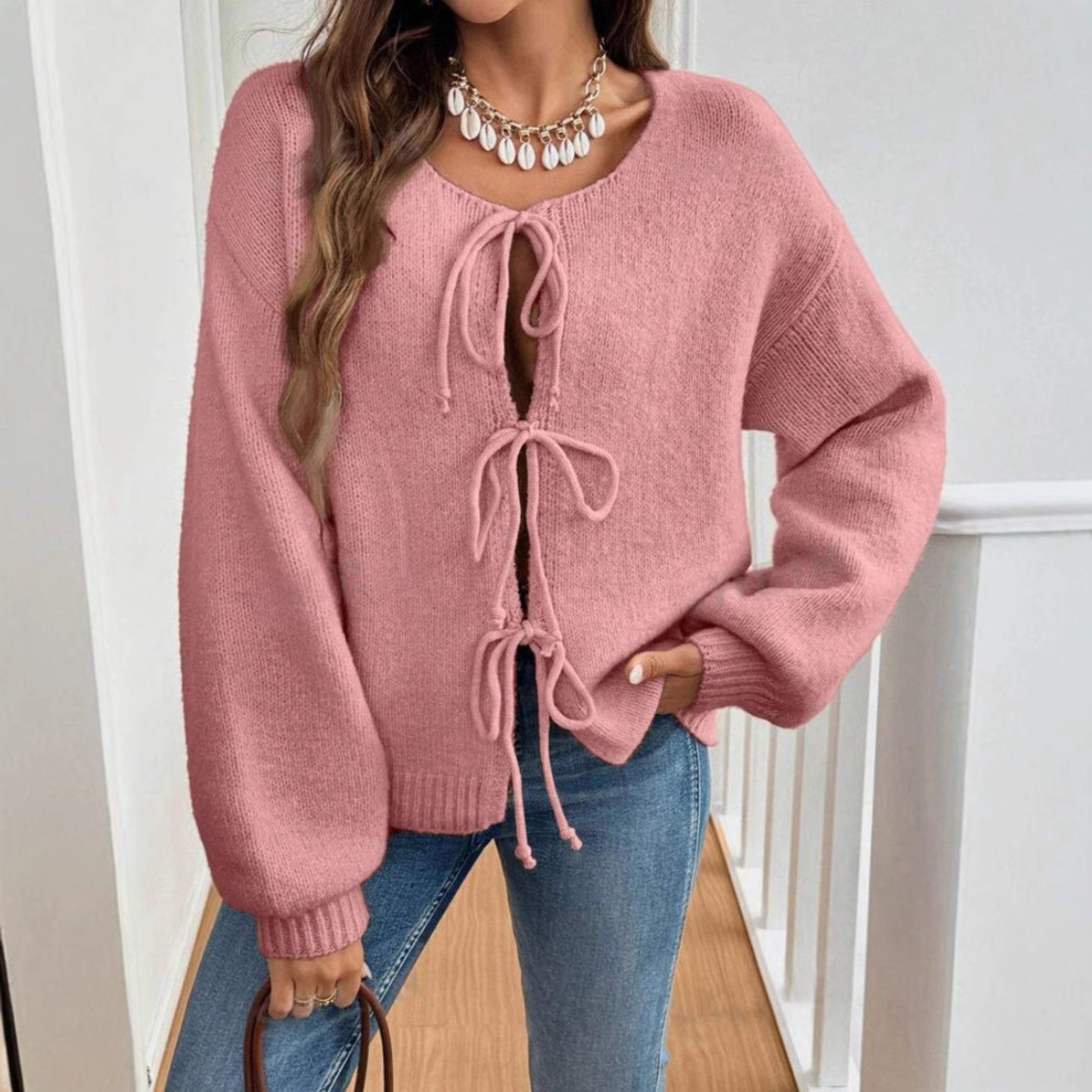 Elegant Tie-Front Cardigan with Long Sleeves and Round Neck