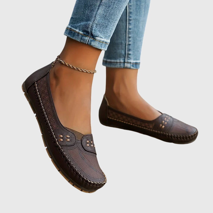 Maple Orthopedic Shoes – All-Day Comfort and Arch Support