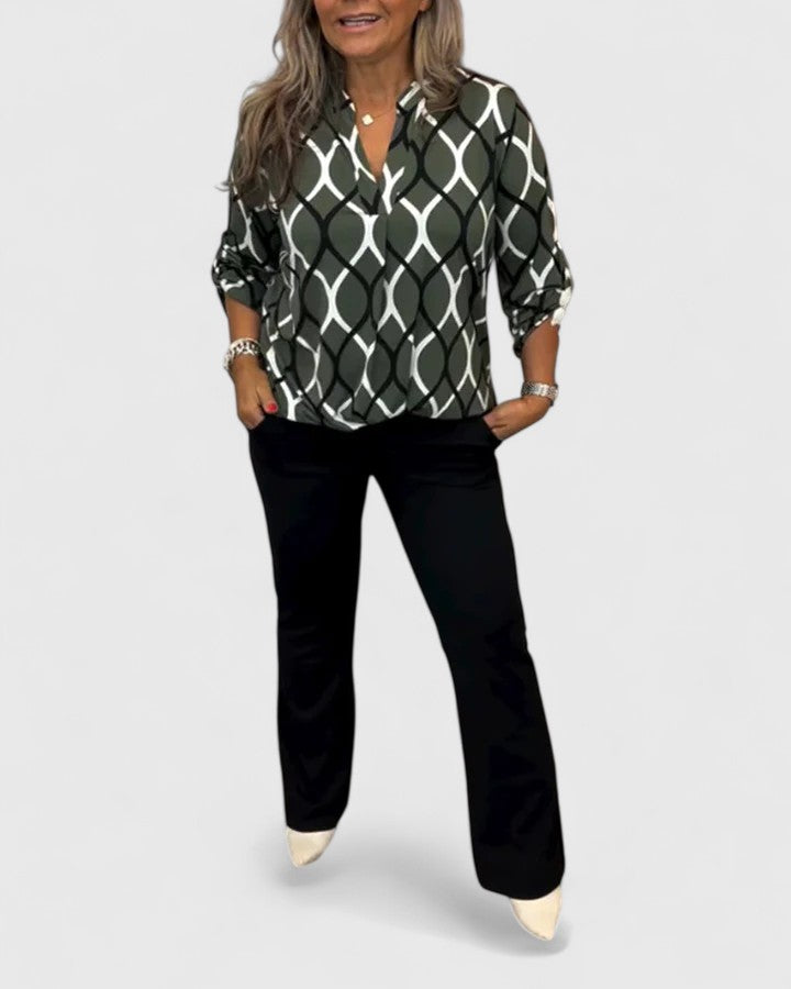 Ella: Effortlessly Chic and Sophisticated Blouse