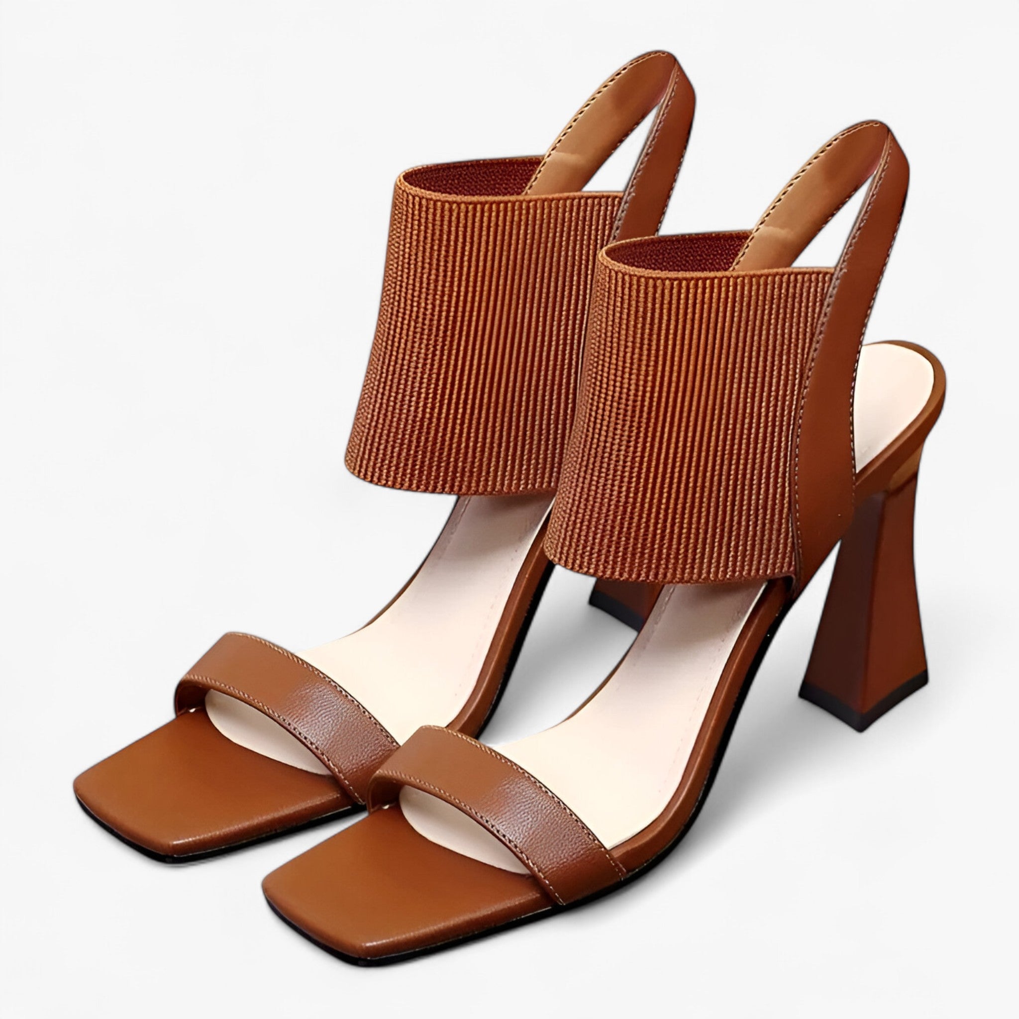 Clea | Sandals with a square toe - Sophisticated and elegant