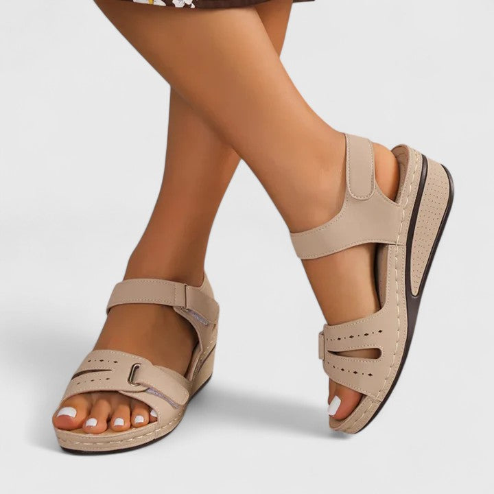 Guinevere™ Comfort Orthopedic Sandals - All-Day Support and Plush Cushioning