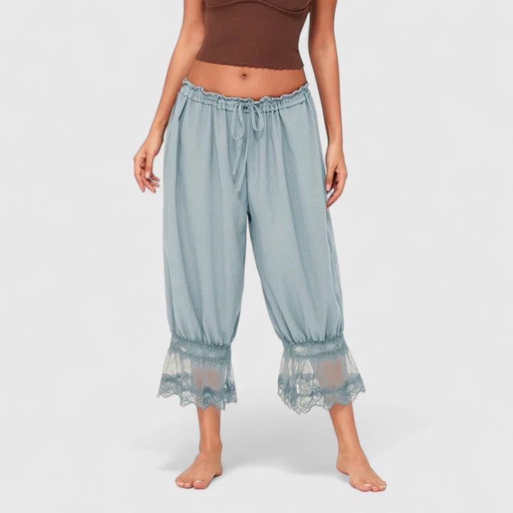 Relaxed Fit Pants – All-Day Comfort