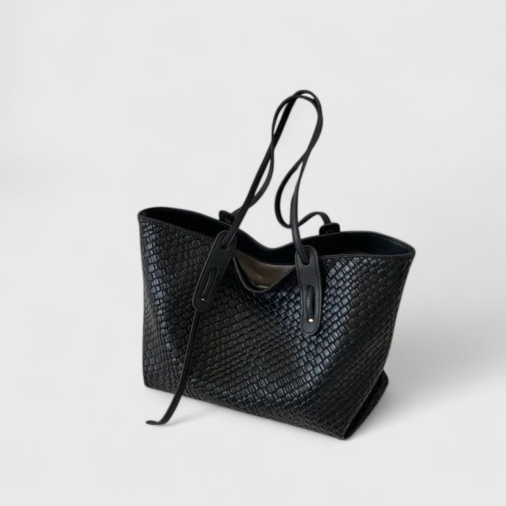 Sarenya – Elegant Tote Bag for Everyday Sophistication