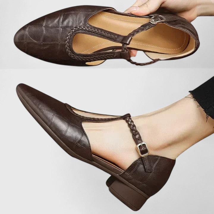 Delorayne: Chic, Elegant Sandals for Effortless Style
