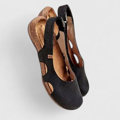 Karylle: Effortlessly Elegant Sandals